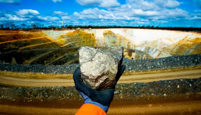 Las reservas de cobre y níquel mostraron mejorías, con aumentos del 50% y 3%, respectivamente