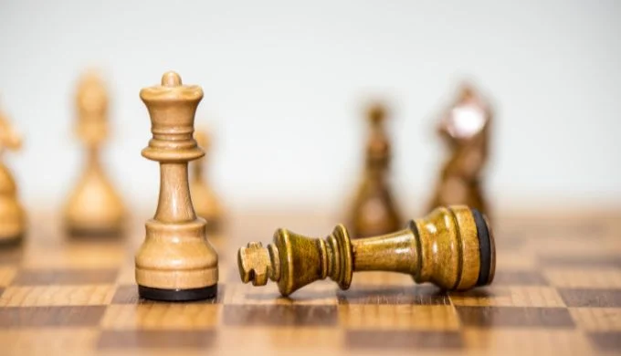 Aspectos a Involucrar en la Estrategia Corporativa para Combatir las Nuevas Amenazas Empresariales