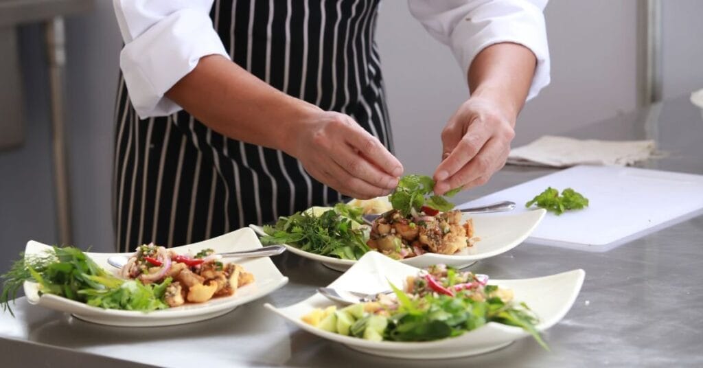 Restaurantes Aumentaron en Enero 14,5 % el Valor del Menú