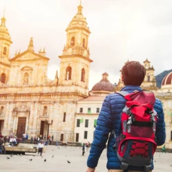 turistas extranjeros en Colombia