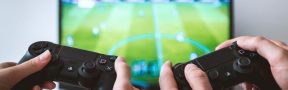 La Industria de los Videojuegos: FIFA vs PES